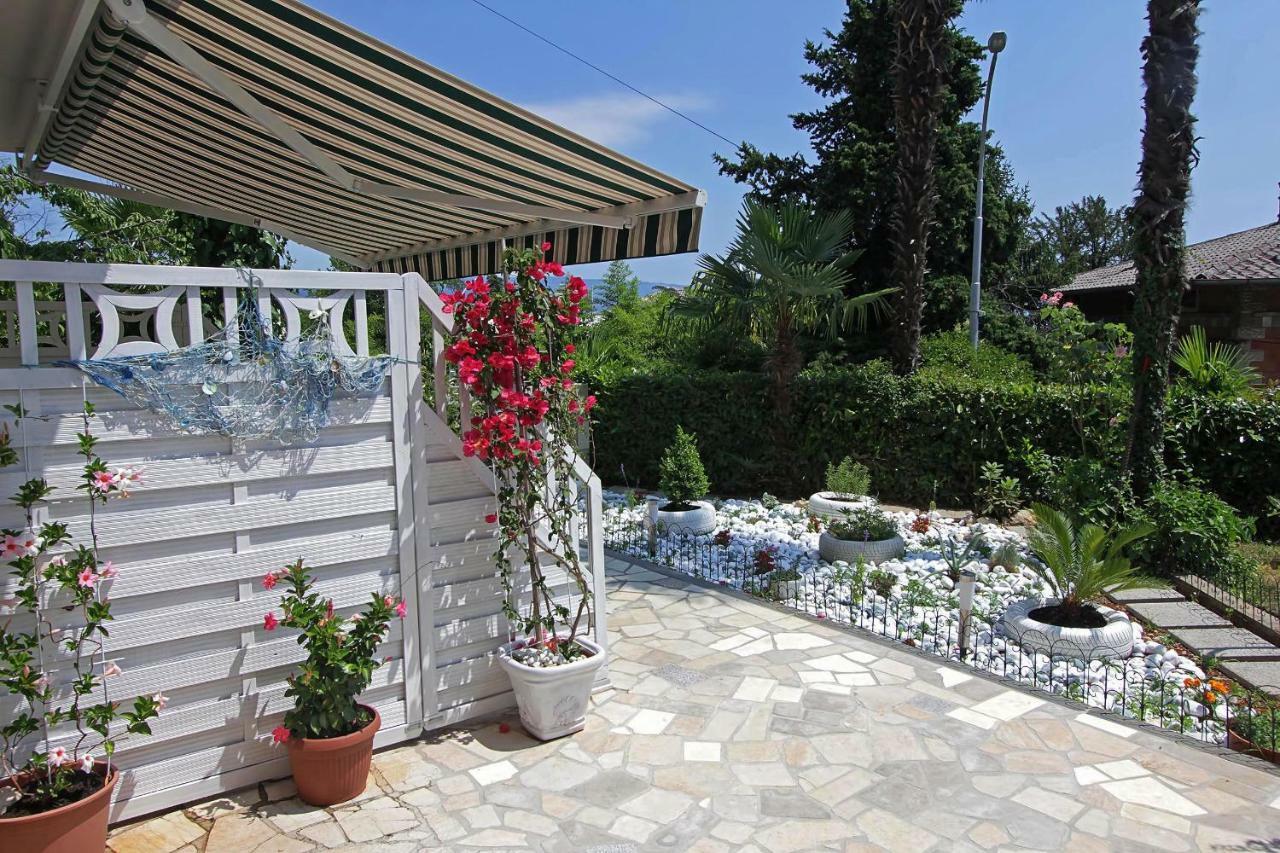 Guesthouse Villa Stanger Lovran Εξωτερικό φωτογραφία
